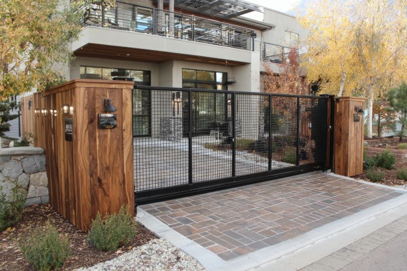 Driveway Fence Installation in Franklin, TN